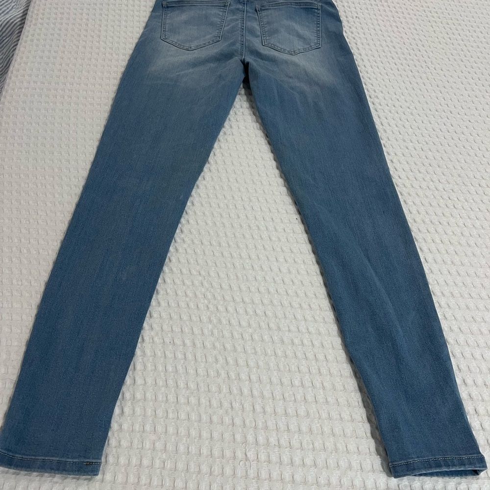 Women’s skinny Blue Jeans - Picture 2 of 9